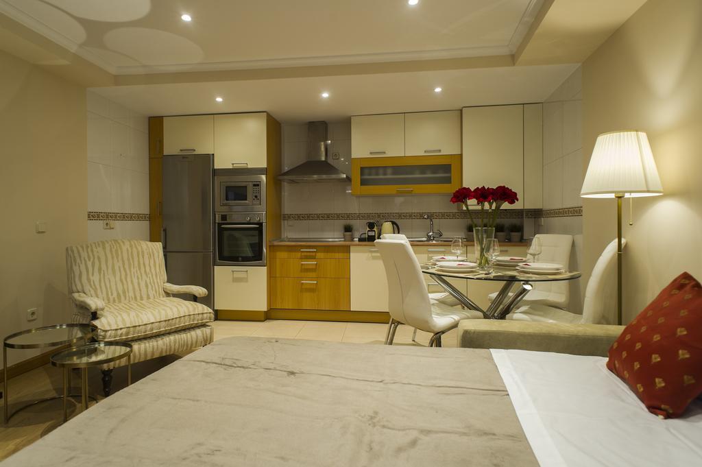 Rent Apartments Salamanca Cervantes 47 מראה חיצוני תמונה