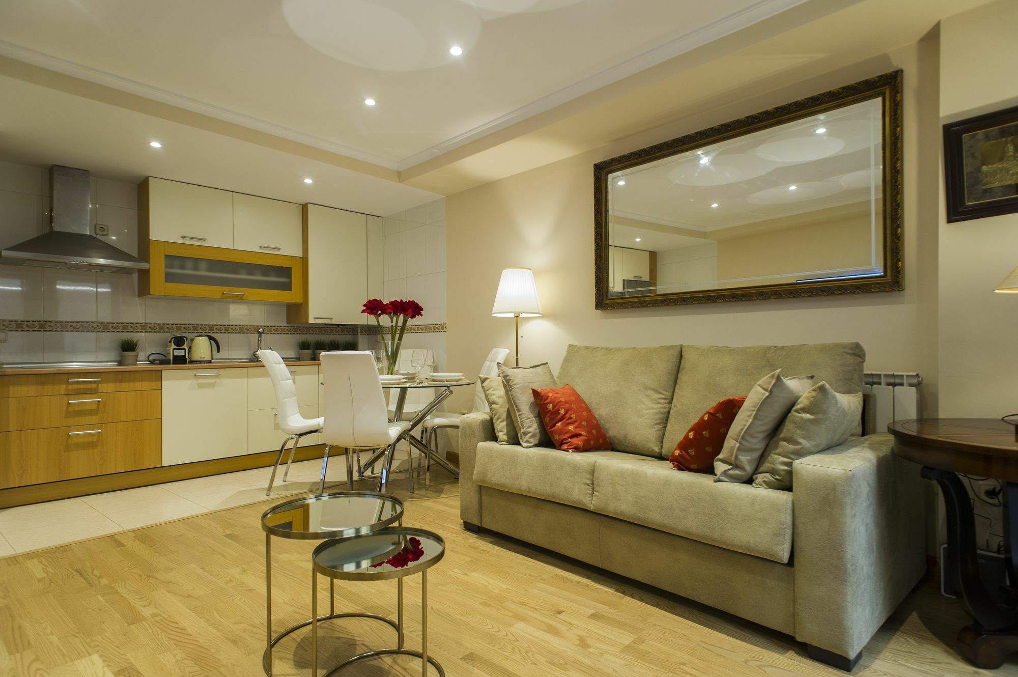 Rent Apartments Salamanca Cervantes 47 מראה חיצוני תמונה